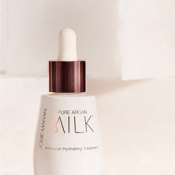 Josie Marin emulsifier-free treatment serum that visibly plump deeply hydrates. - Picture 3 of 7